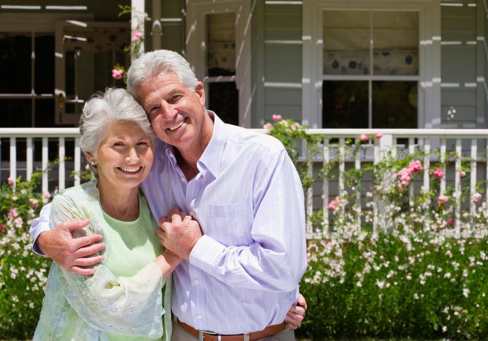 Portrait-of-a-senior-couple